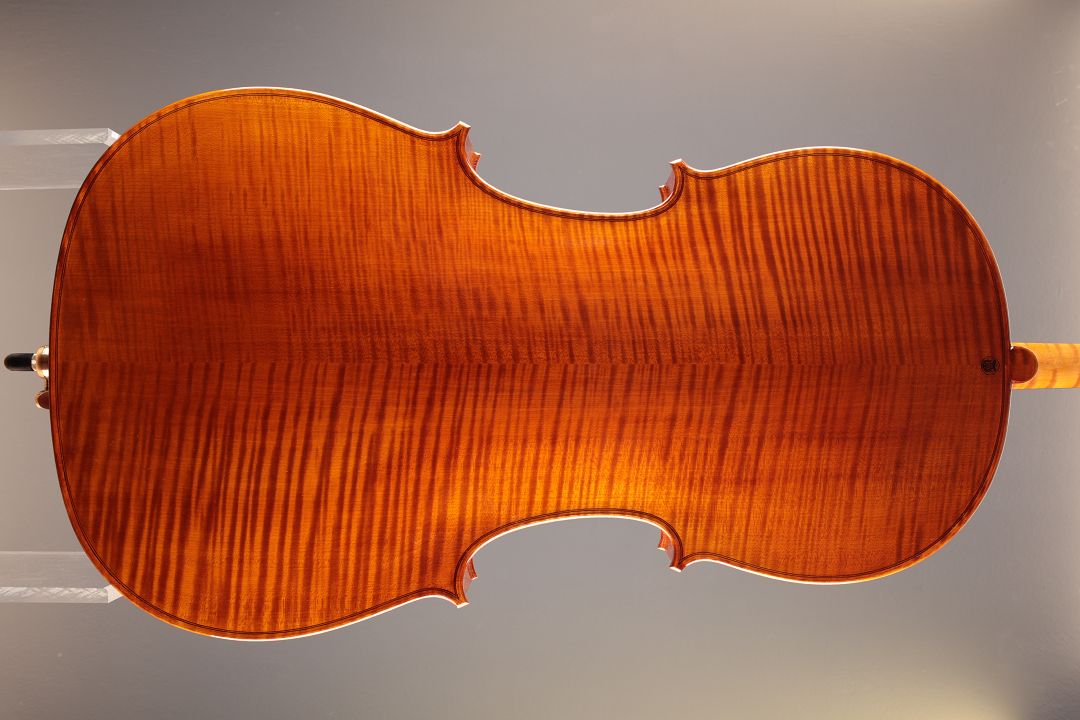 Leonhardt Rainer W. - Mittenwald Anno 2026 - bright light - C-445